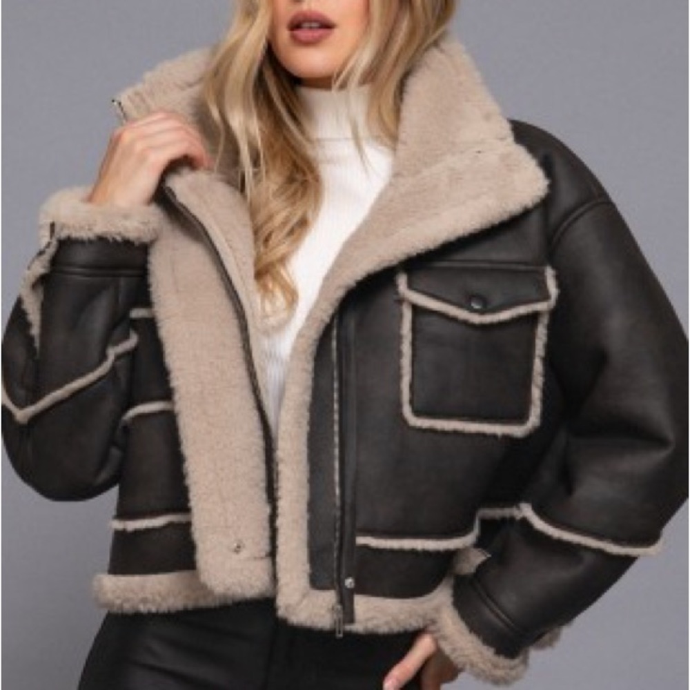 112. LAST 1! COST 🛑Black aviator coat Sherpa lining buttons pocket faux leather - Picture 1 of 1
